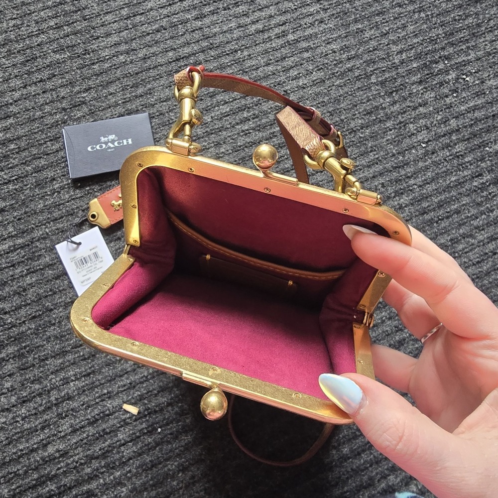 COACH DOUBLE FRAME KISSLOCK CROSSBODY WITH SIGNATURE PATCHWORK 69109 - Picture 3 of 12